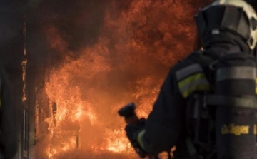 Faház lángolt Fehérváron, a Kőrösi utcában