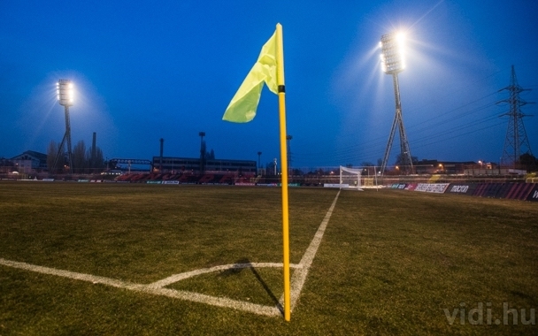 Alkalmatlan a játékra a Bozsik stadion talaja, elmaradt a Honvéd - Vidi meccs