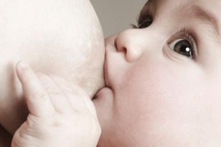 A magyar anyák szoptatnak legtöbbet Európában