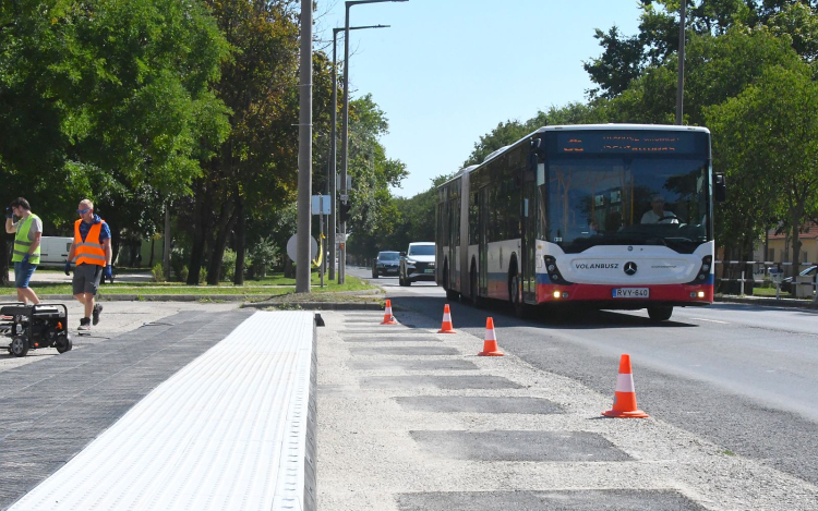 Közelebb kerül a Szedreskerti lakónegyedhez az új buszmegálló