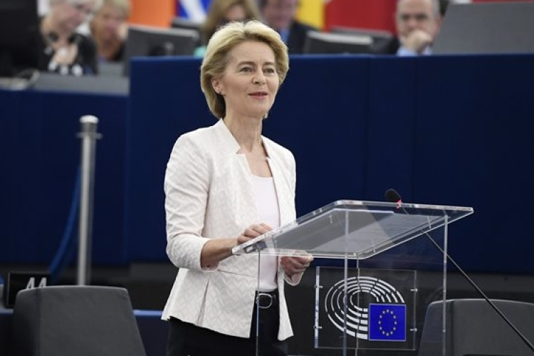 Von der Leyen: az Európai Bizottság hamarosan immunitásigazolásra vonatkozó javaslatot mutat be