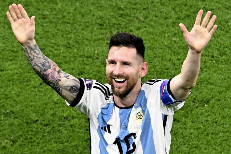 Ahogy megjósolták: Messi nyolcadszor lett aranylabdás