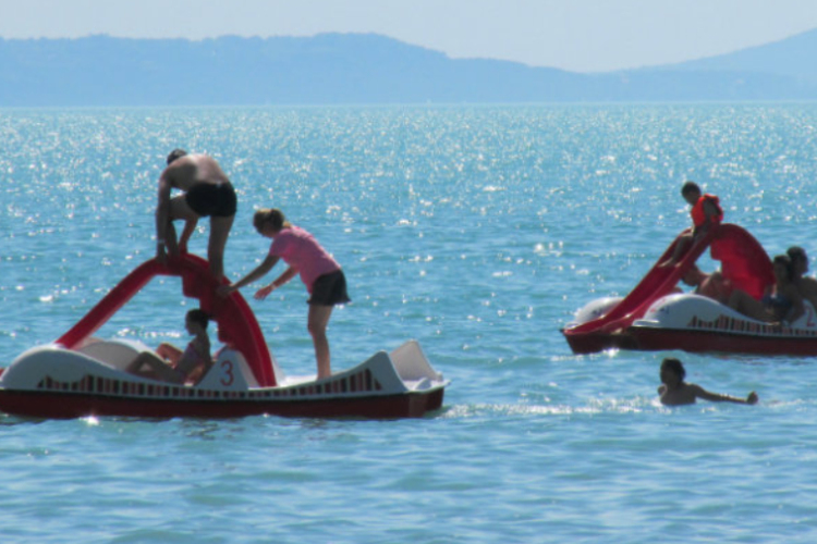 Megtalálták a Balatonban eltűnt fiú holttestét