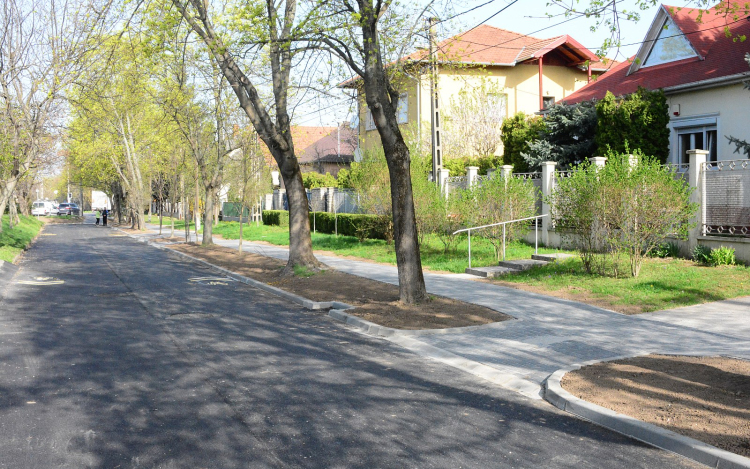 Elkészült az Adonyi utca zsákutca szakaszának felújítása