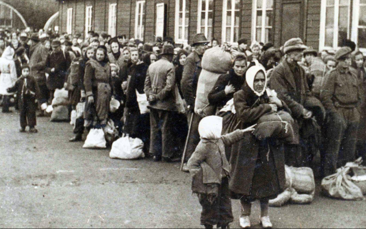 A NÉMETEK ELHURCOLÁSÁRA ÉS ELŰZETÉSÉRE EMLÉKEZNEK SZOMBATON