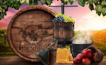 Mézpergetés és a szőlőpréselés az első Fejér Megyei Interaktív Termelői Vásáron
