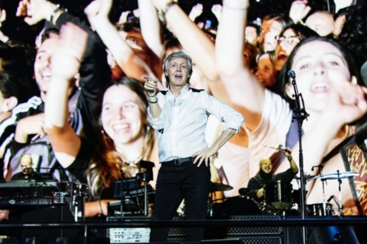 Árverésen Paul McCartney egy eddig ismeretlen demója