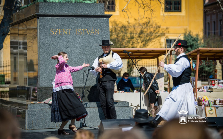 Hagyomány és minőség - értékes Megyenap Székesfehérváron