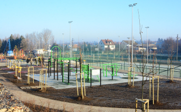 SPORT, GYEREKEK, EGÉSZSÉG - ELKÉSZÜLT A TÚRÓZSÁKI ÚTI SZABADIDŐPARK