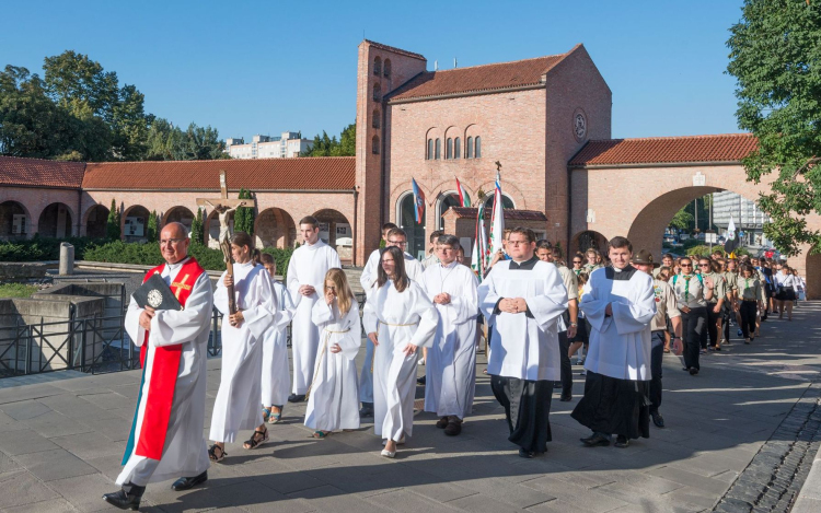 Veni Sanctéval indul a tanév szeptember 1-jén a Bazilikában