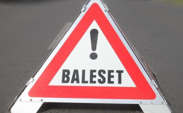 Baleset történt a 7-es főúton, Kőszárhegynél