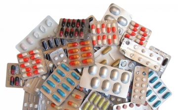 Emmi: szeptembertől újra lehet három havi gyógyszeradagot felírni