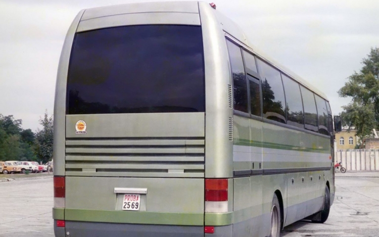 Egy új, fehérvári  Ikarus busz került a Közlekedési Múzeum tulajdonába
