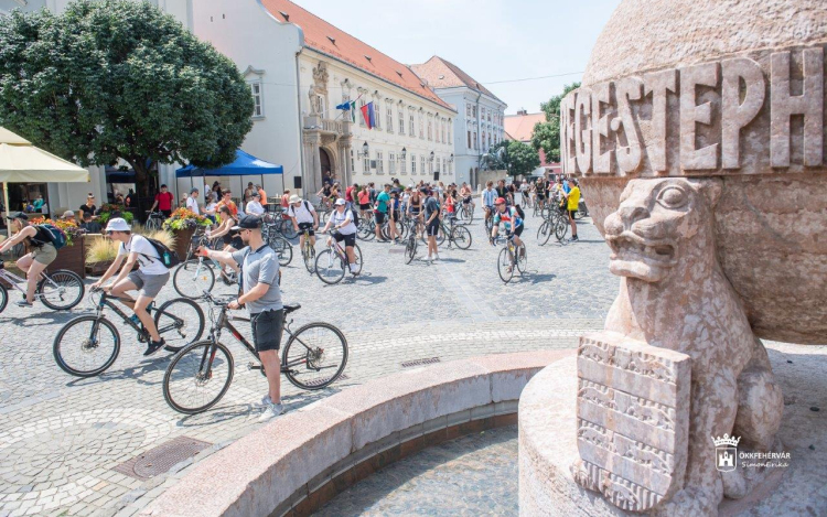 Kihívás, kaland, sport! – Székesfehérvárra érkeztek a Tekerj az EFOTT-ra! program résztvevői