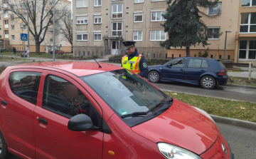 Ellenőrzés a közlekedésbiztonságért - 11 ittas sofőrt szűrtek ki a forgalomból