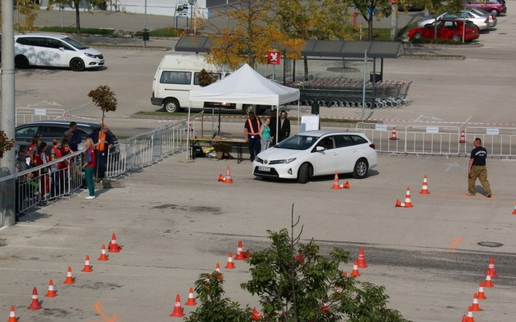 Biztonságban ősszel is - vezetéstechnikai tréning Fehérváron