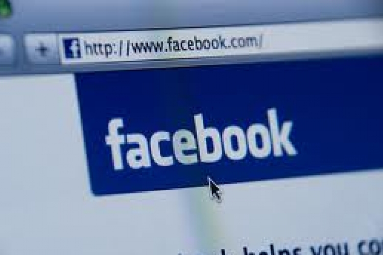 Facebook-szabályzatot vezetnek be a cégek