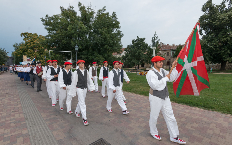 Forgalomkorlátozások csütörtökön, a Nemzetközi Néptáncfesztivál záró napján